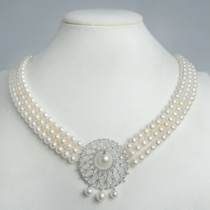Layered Shell Pearl Necklace